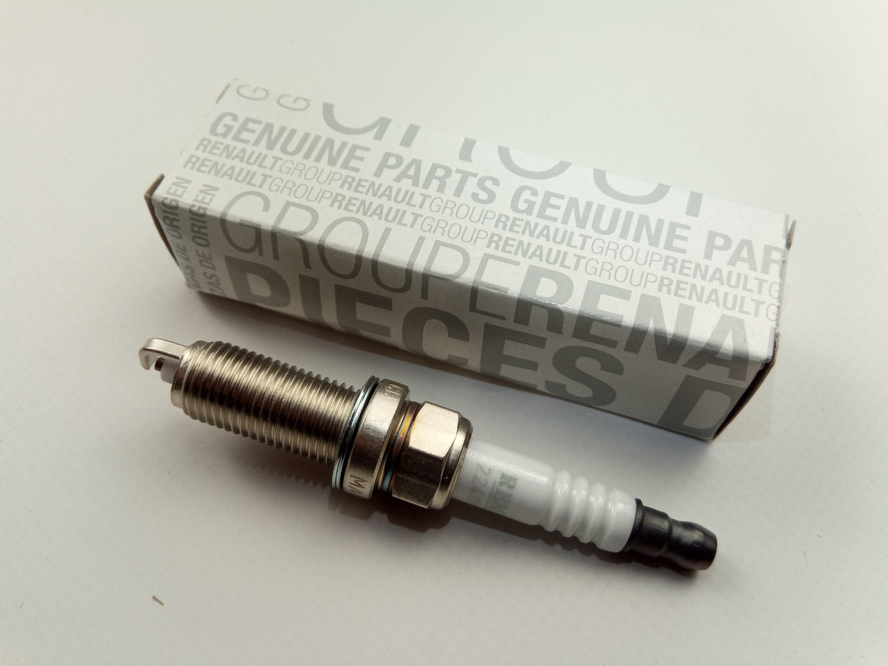 [object Object] 224011526R